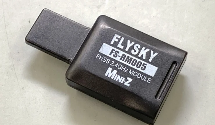 KYOSHO RC BLOG Noble NB4でレディセットを動かせます!週間ミニッツ8月2日号