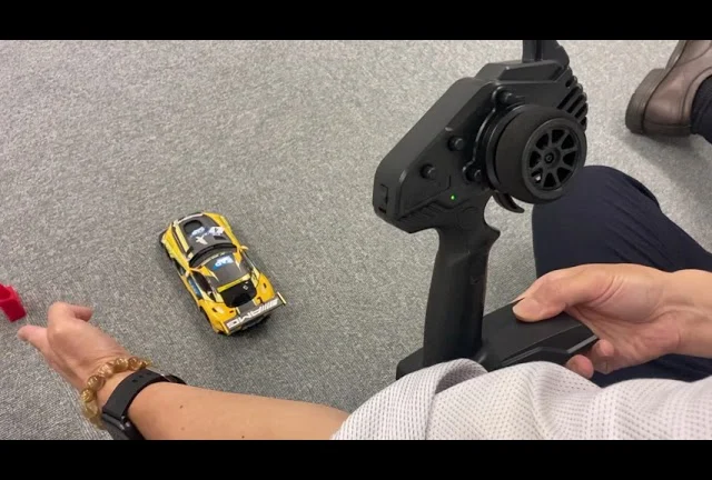 TeamMiniZ 週刊ミニッツ通信 ミニッツRWDを走らせよう!! Step3 上達の近道は直線にあり