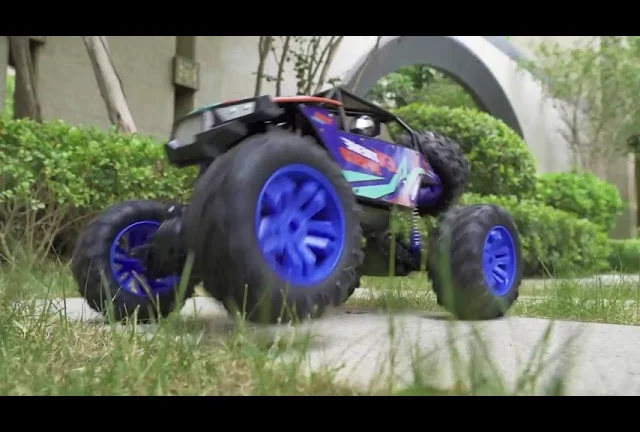 DEERC JP　DE60　４WDラジコンカー オフロード 1/8