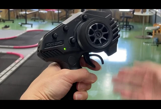 TeamMiniZ　週間ミニッツ通信 ミニッツRWDを走らせよう！！Step 6 スロットルによるスピードコントロール