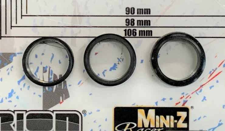 KYOSHO RC BLOG　転ばないフロントタイヤ！？ 誕生