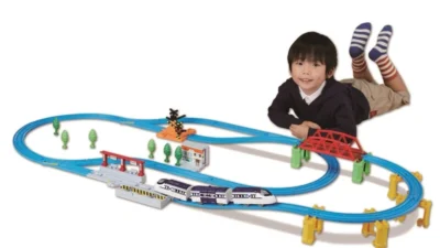 「夢中をキミに！プラレールベストセレクションセット」 ２０２２年４月２１日（木）発売