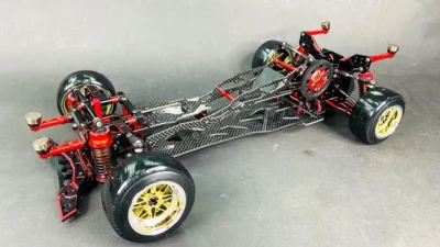 3Racing 新型競技用ドリフトシャーシ「Auper　D5」を発表