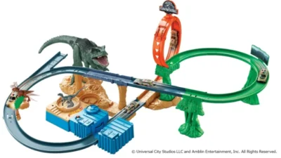 マテル・インターナショナル株式会社　映画『ジュラシック・ワールド／新たなる支配者』に登場するギガノトサウルスがホットウィールで登場！攻撃をかわしながら、迫力満点のスピードを体感！