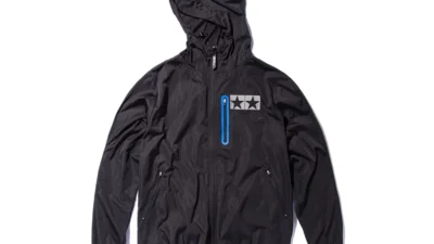 株式会社タミヤ　JUN WATANABE タミヤマーク ライトジャケット を公開