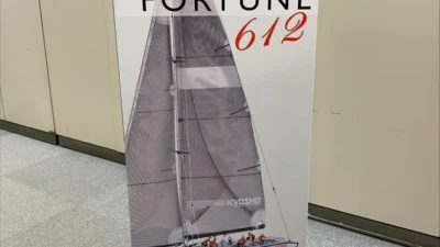 KYOSHO RC BLOG　初めてのR/Cヨットに挑戦！