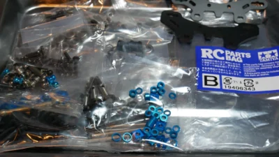 【らじつうレポート】タミヤ　TT-02 TYPE-SRX　組み立てレポート（パーツバッグBパート）