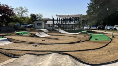 株式会社セキド　ラジコン（RC）関連「ラジコンレースに出場！関東最大級の屋外オフロードコースにお邪魔しました」を公開