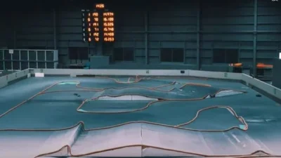 株式会社ヨコモ　「Yokomo Product Information -　レースに出てみよう♪つくばＲＣアリーナ編」