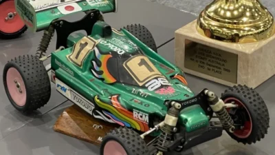 株式会社ヨコモ　「Yokomo Product Information -　ヨコモ ビンテージ ファン ミーティング/YZ870Cスーパードッグファイター」