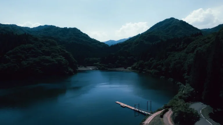 株式会社セキド カメラ・ドローン「セキドスタッフがDJIドローンで空撮してみた!【その2】DJI Mavic 3 Proで撮る碓氷湖」を公開