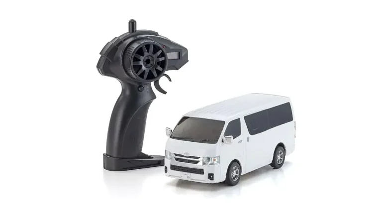 ファーストミニッツ　ハイエースが新入荷！【 RD2スピンオフストアD-Dealer新入荷商品紹介】