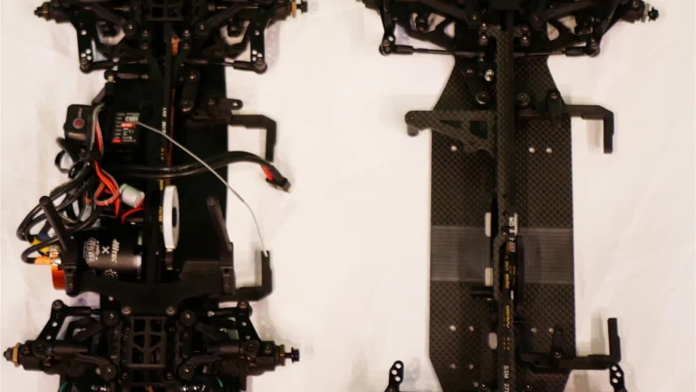 【らじつうレポート】3Racing CERO-SPORT M-chassis（4WD）and  1/10 CERO SPORT STRUCTURE MATT GRAPHITE　比較レポート【PR】