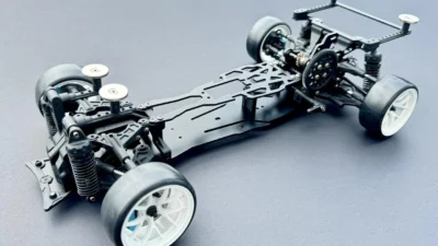 3Racing　新型ドリフトカー「Sakura D6 Sport Fibre Glass Version(KIT-SAKURA D6S)」価格改定を発表