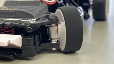 KYOSHO RC BLOG　MR-04用アルミナックルを紹介しています。