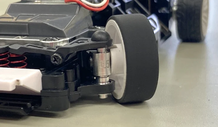 KYOSHO RC BLOG　MR-04用アルミナックルを紹介しています。