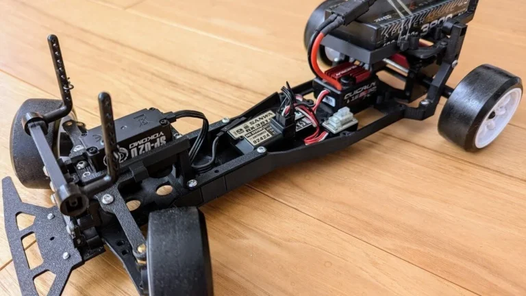 MシャーシサイズドリフトR/Cカー「1/10 Mini Size Drift Chassis – RDD1」