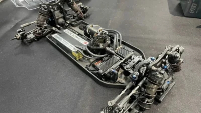 株式会社ヨコモ　「Yokomo Product Information – マスターオフロード/MO2.0カーペット・スタート編①」