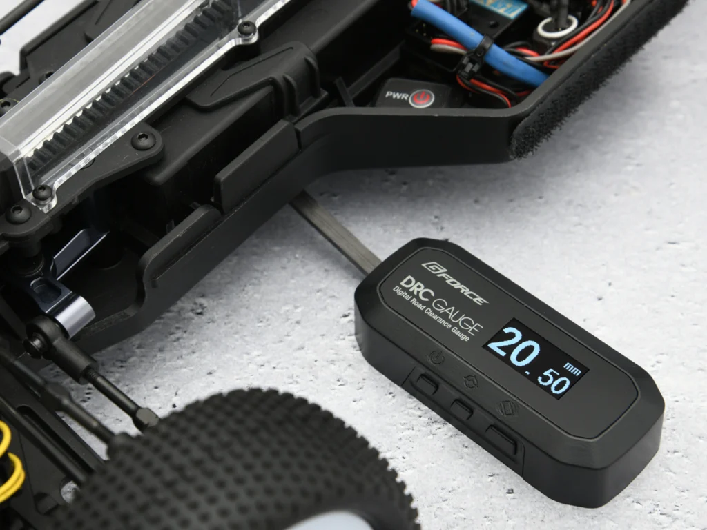 株式会社ジーフォース　デジタル車高ゲージ「DRC Gauge」を発表