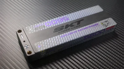 MY RC STYLE　全日本で使うバッテリーはこれ一択！「SKT5600」を実走テストで選んだ理由